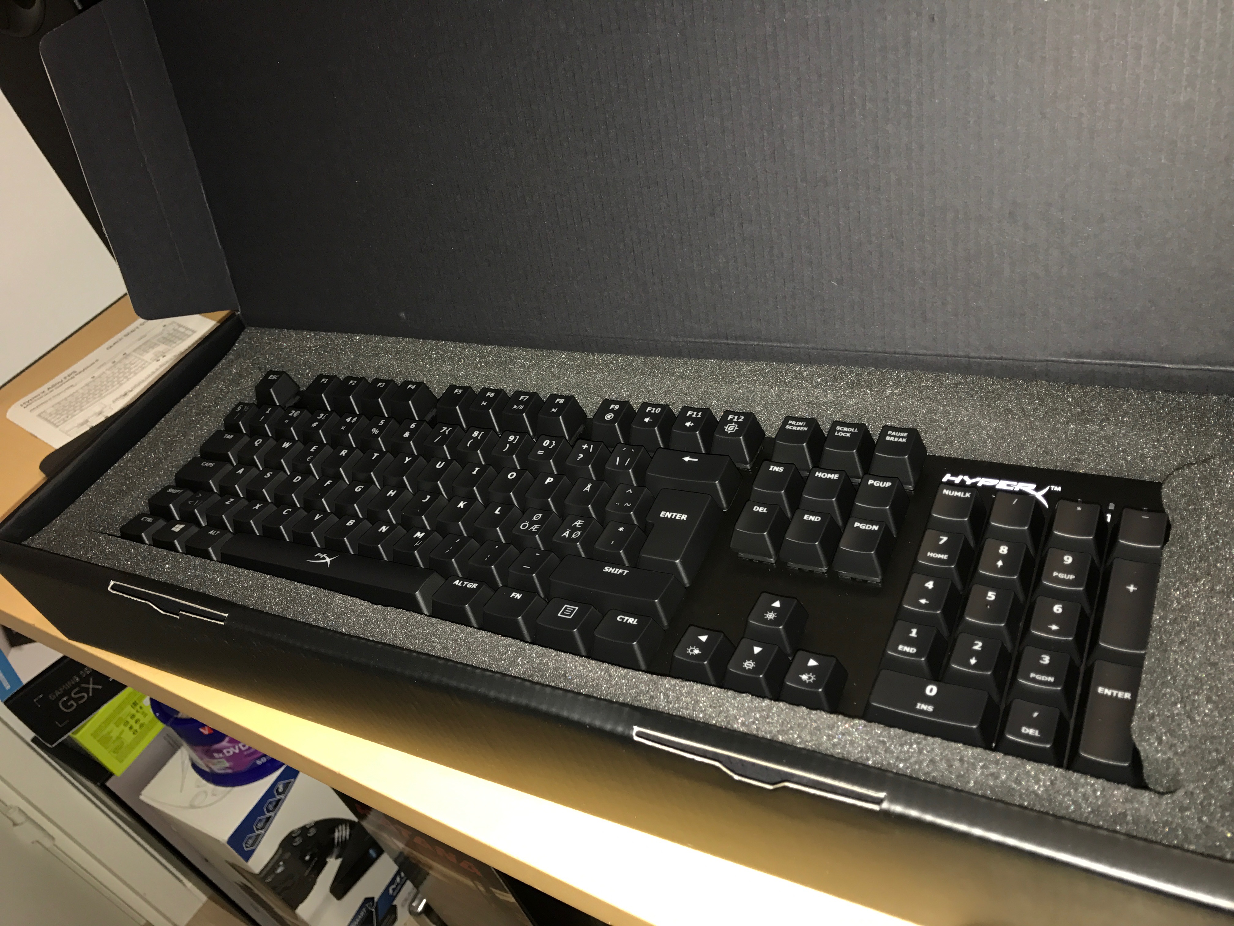 Test: HyperX Alloy FPS mekanisk gaming tastatur | eReviews.dk