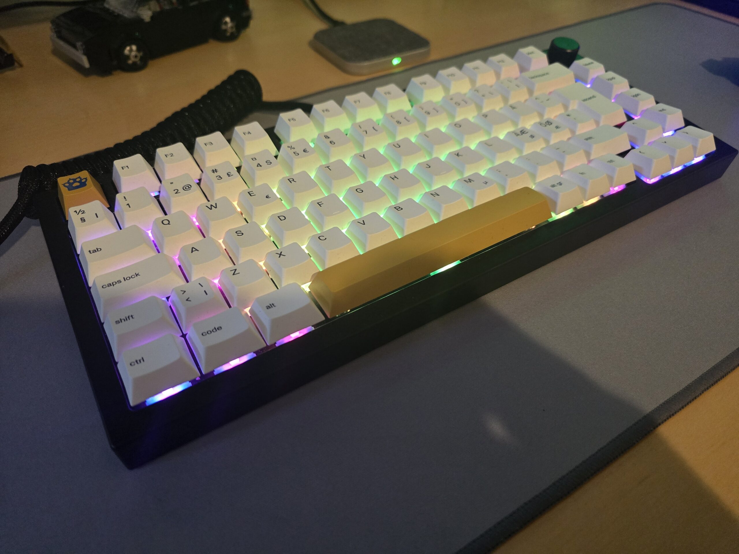 Glorious Gaming GMMK Pro 75 19 | eReviews.dk