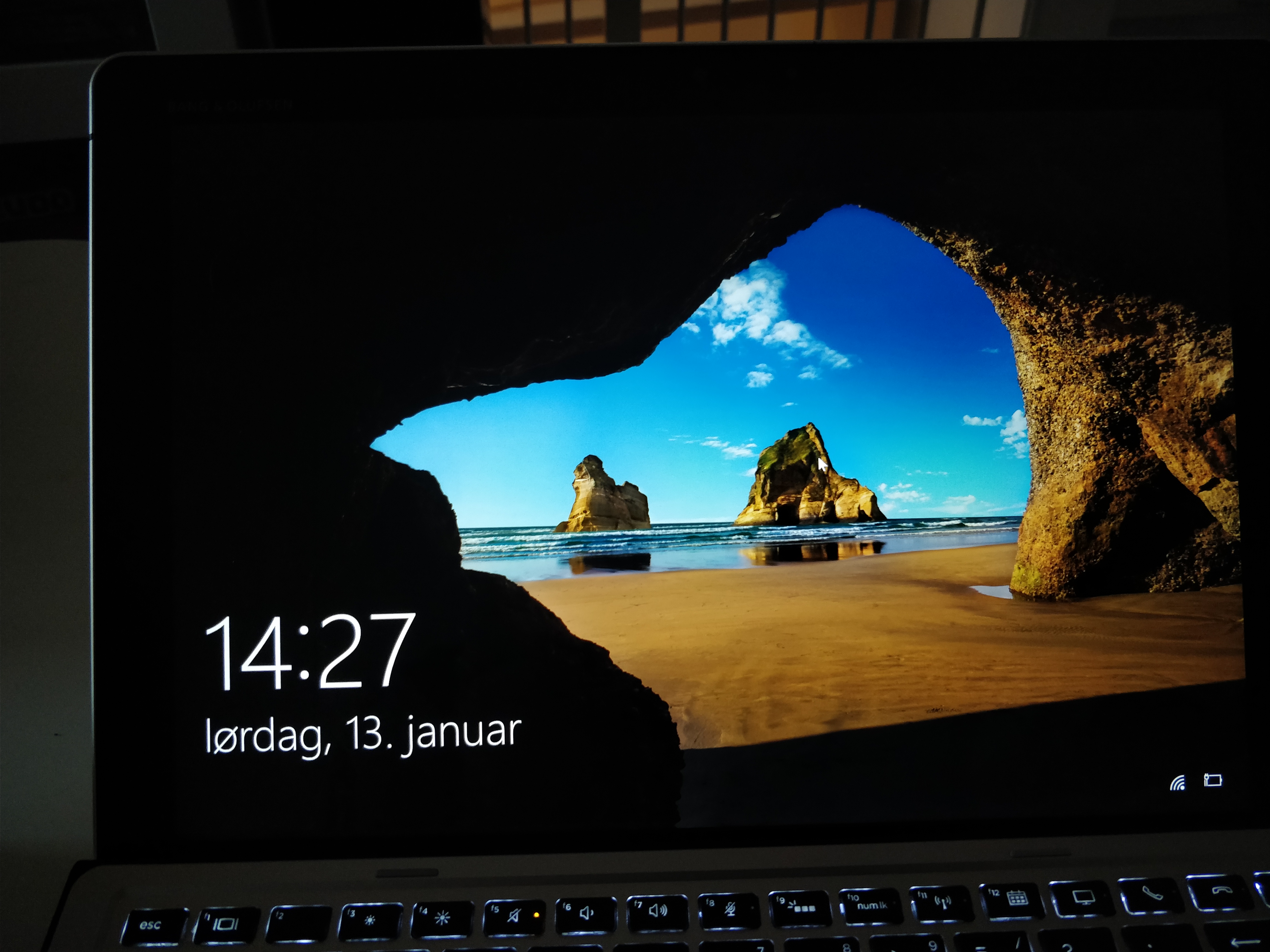 Смена Картинки На Экране Блокировки Windows 10